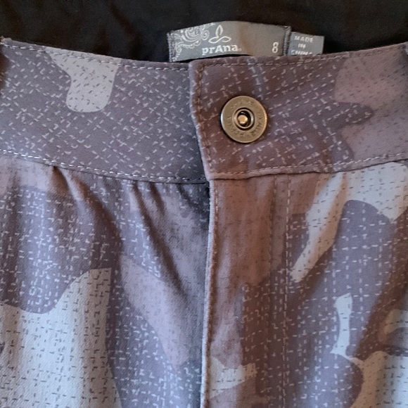 Prana joggers in slate camo - Picture 7 of 9